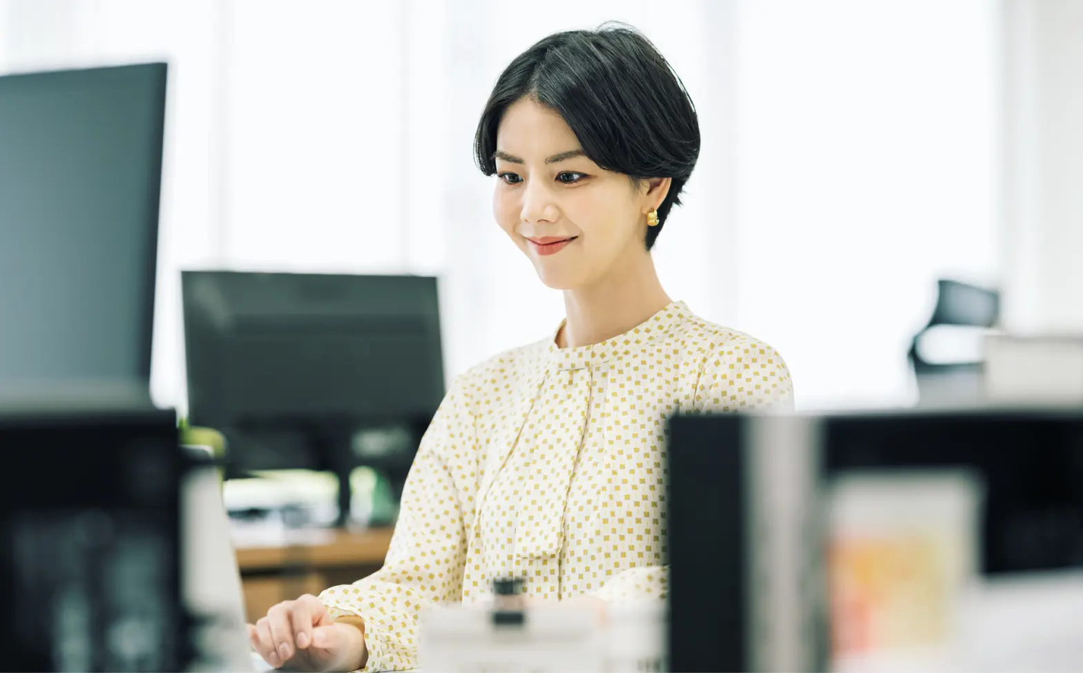 物流事務職